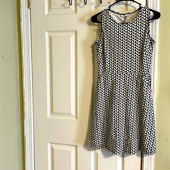 New York & Company sleeveless dress for women. Size XS - Picture 1 of 4